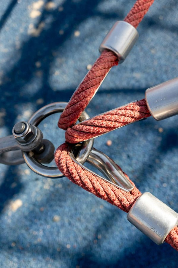 Comment intégrer des webhooks pour améliorer les workflows marketing d'une boutique en ligne de gadgets high-tech ?