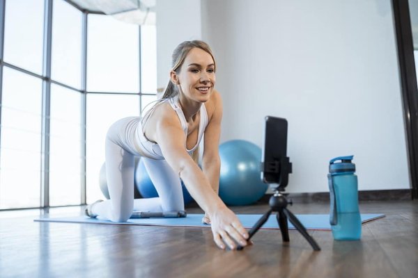 Quelle stratégie de contenu vidéo est la plus efficace pour un site de formation en ligne sur la photographie?